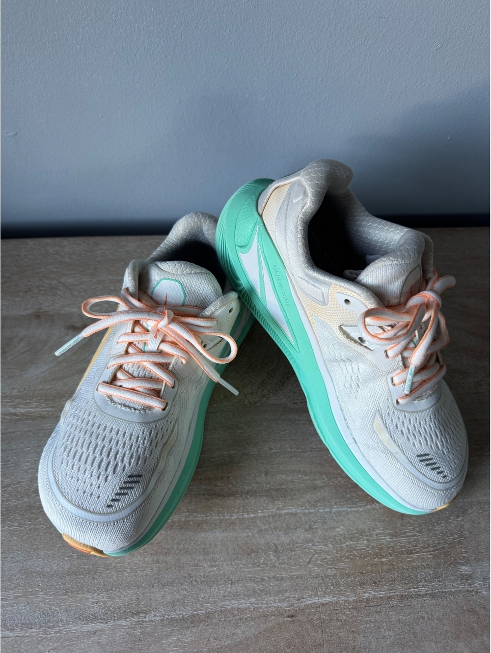 Mizuno Wave Rider Women's Running Shoes Size 4.5
